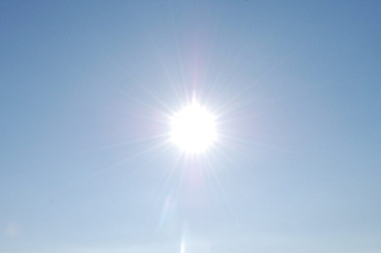 Sun_in_the_sky_20260312_121205.jpg
