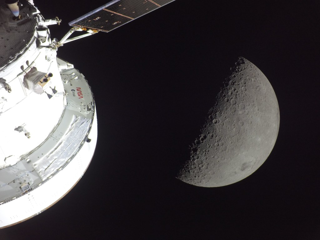 Orion moon
