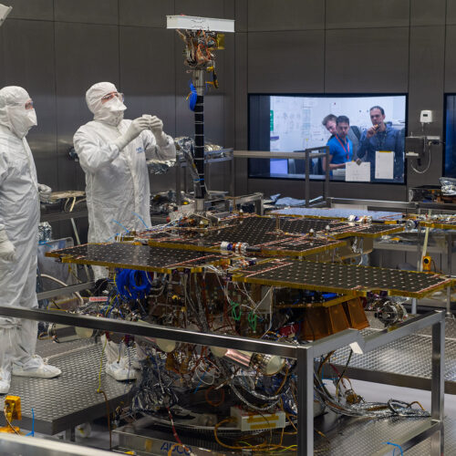 PanCam_mast_fitted_to_ExoMars_rover-1-500x500.jpg