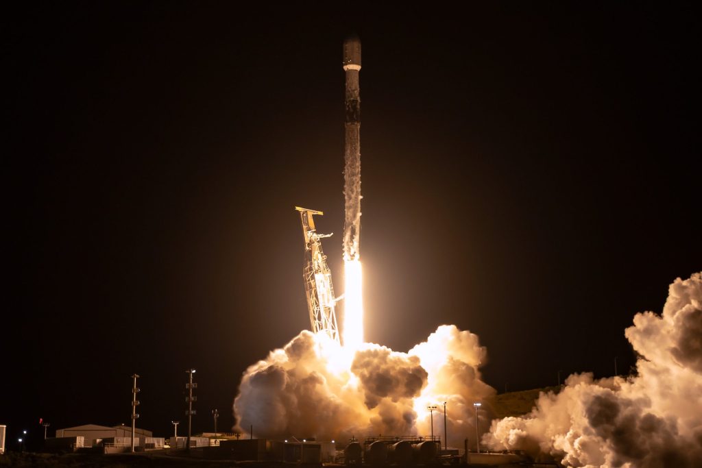 SpaceX-T16-scaled.jpeg