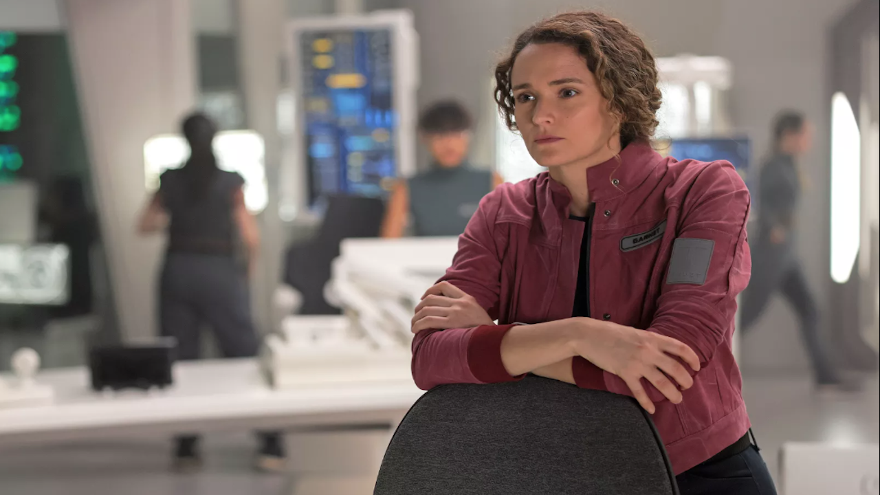 a female spaceship captain on a colony starship