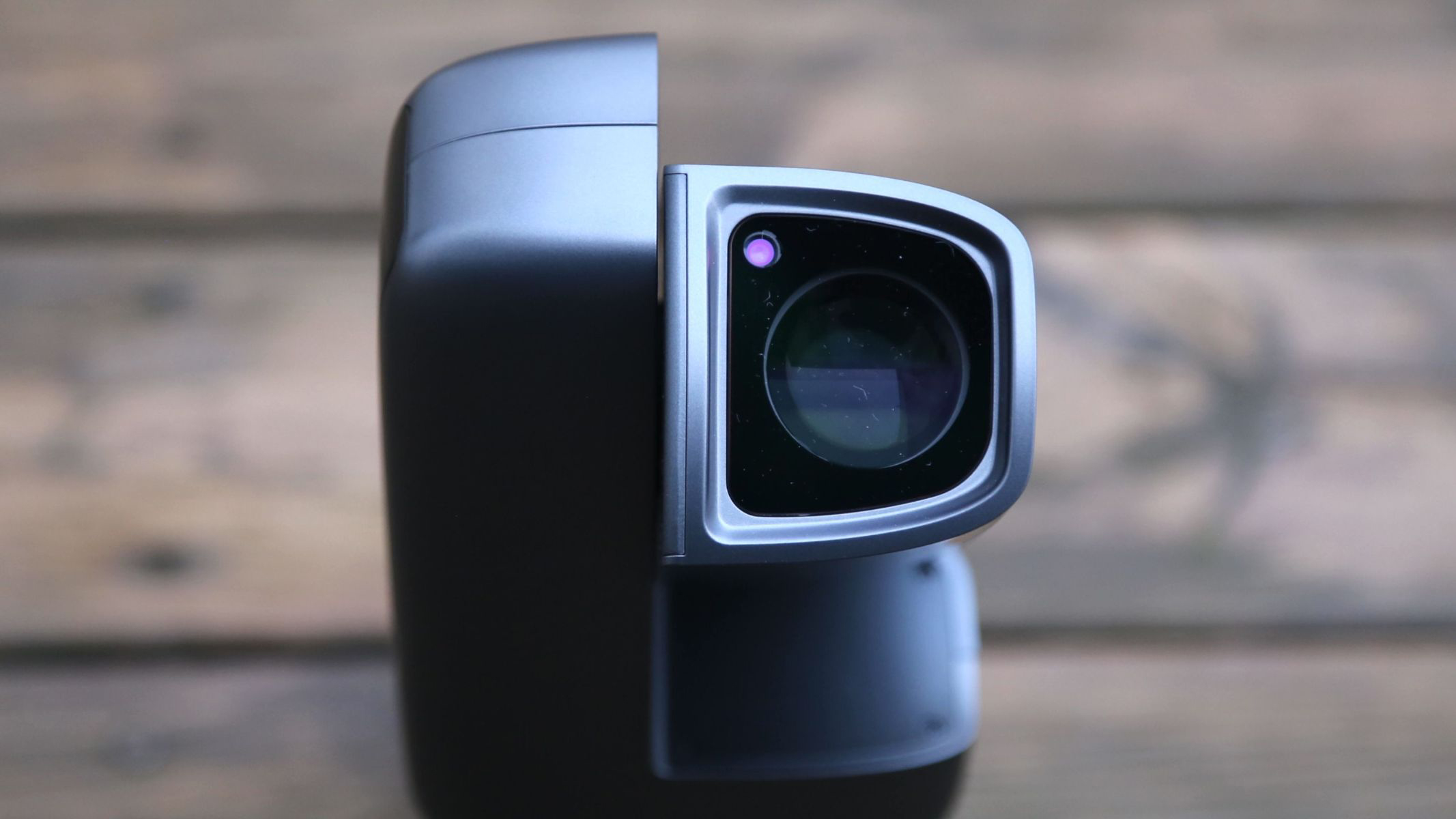 A top view of the DwarfLab Dwarf Mini lens.