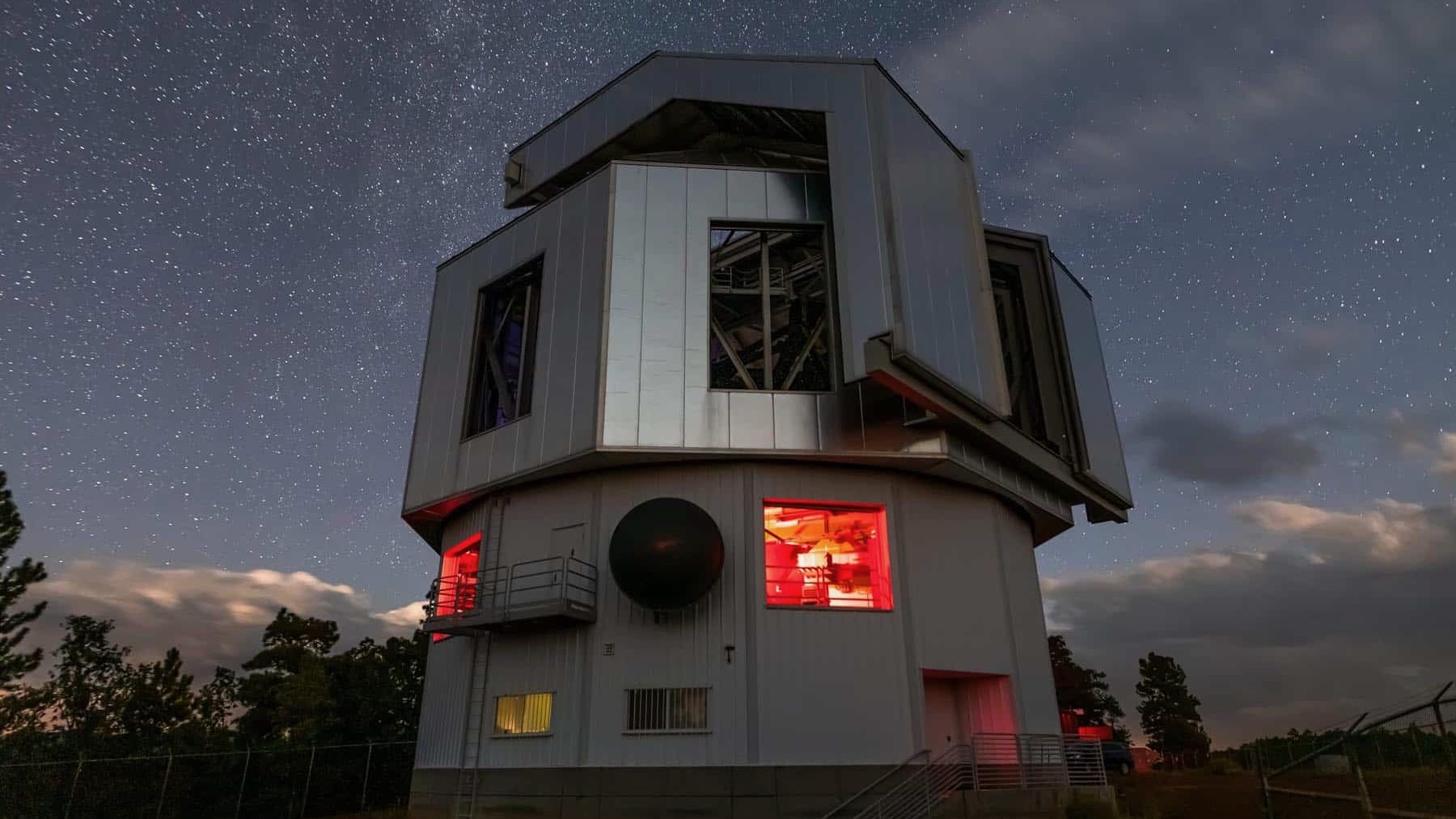 The Lowell Discovery Telescope (LDT) in Arizona.