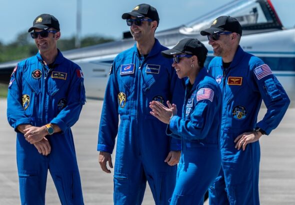 20260926 nasa crew 13 jp 1