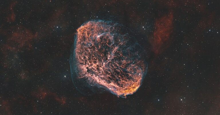 Aloke palsikar crescent nebula ngc 6888