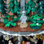 Picture of the Lego The X-Files set