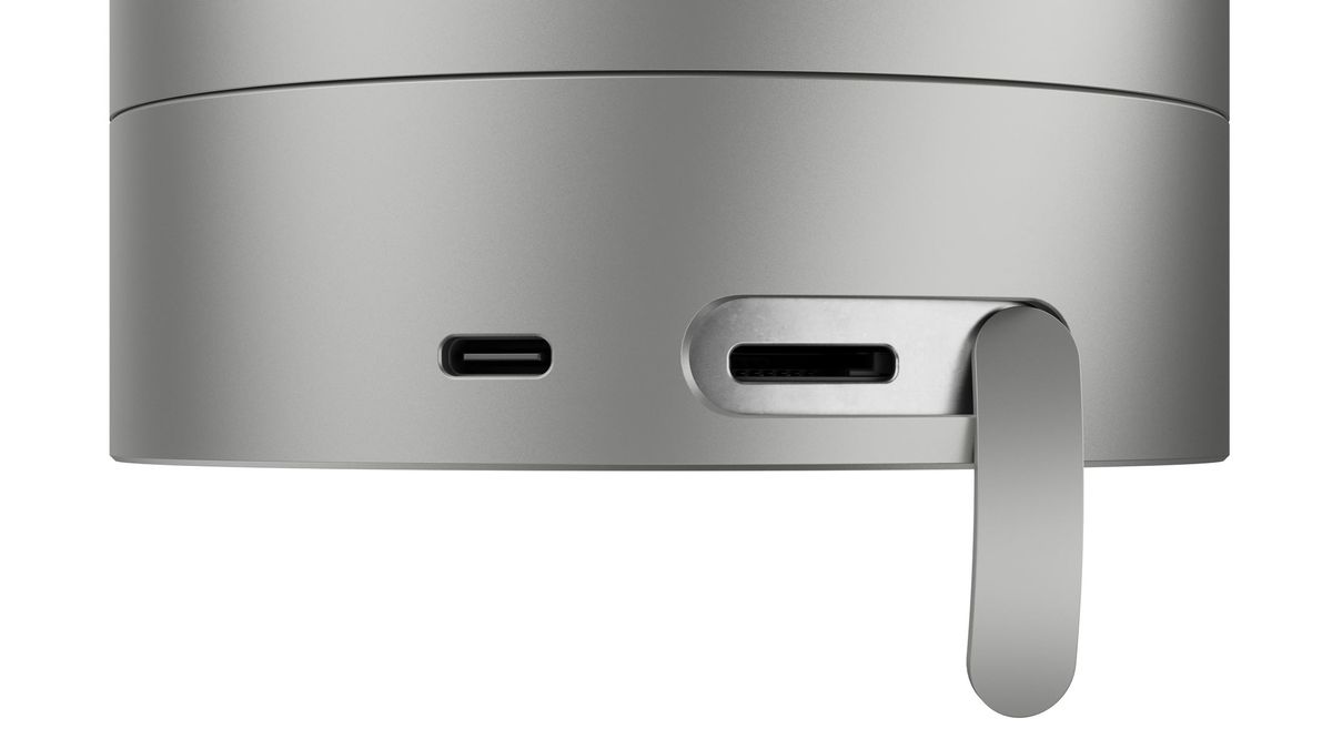 The USB-C and ethernet port on the Vaonis Atlas SkyDock, against a white background.
